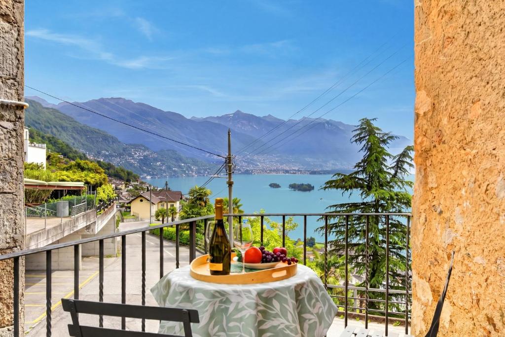 Casa Berta Brissago 1 with Balcony for Four - Happy Rentals