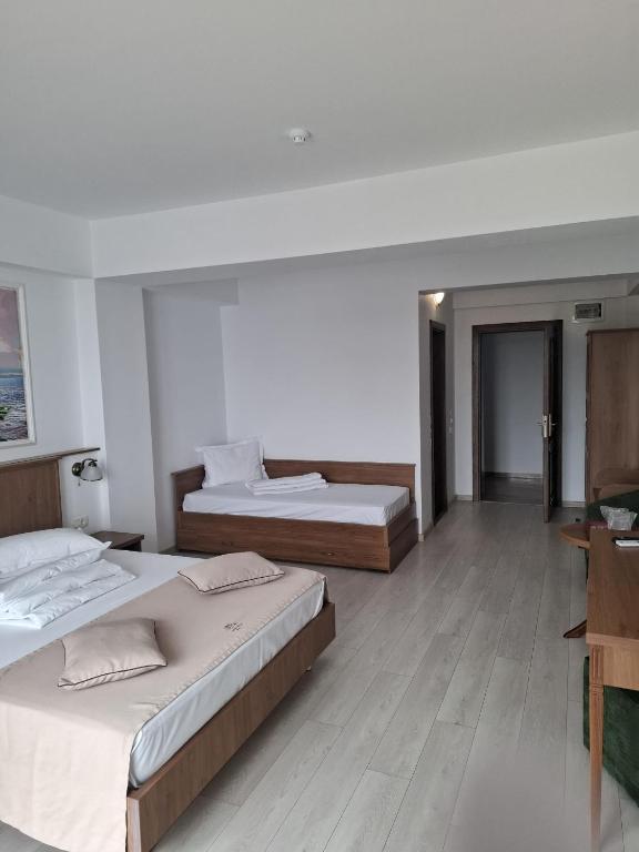 Hotel Insula in Romania