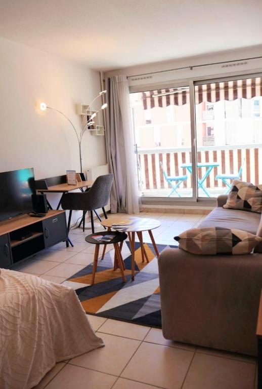 Cozy studio ST Roch with a terrace