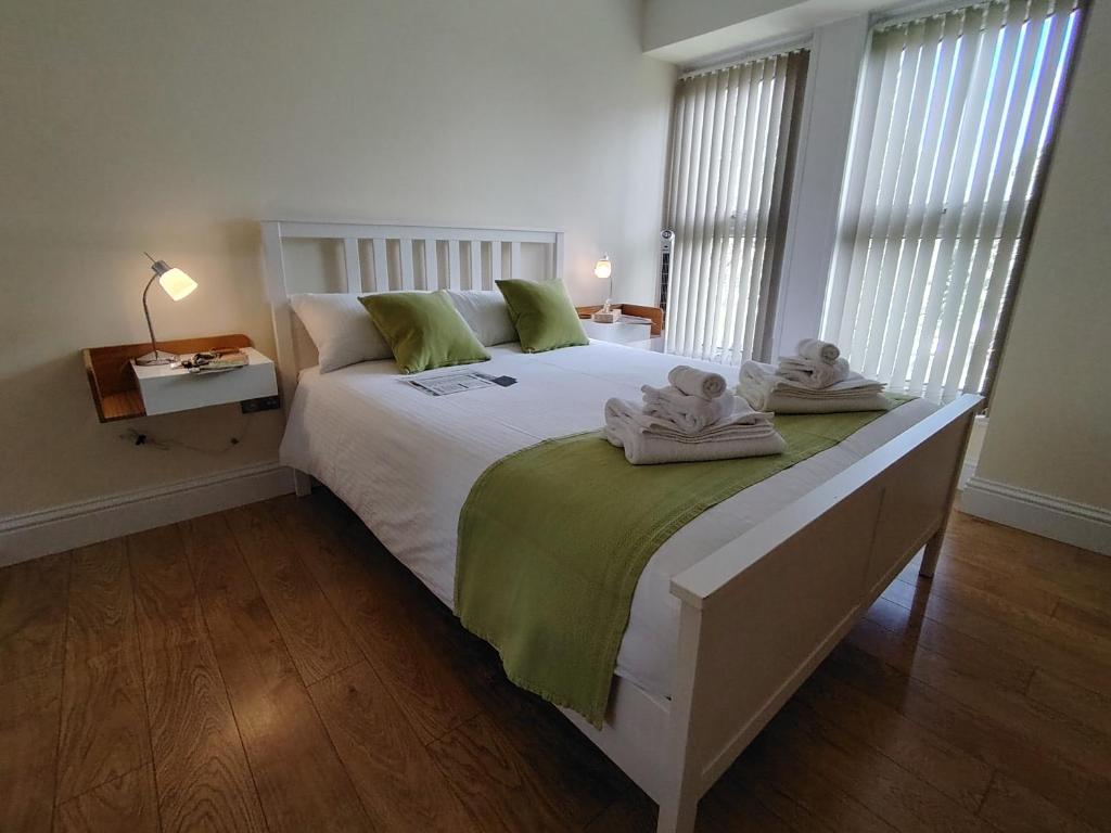 Chandler's Lodge B&B - King Room With Garden View