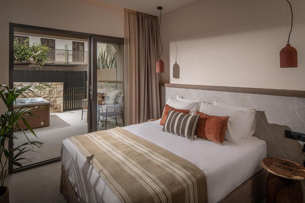 Infinity Blue Boutique Hotel & Spa - Adults Only - 