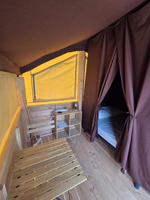 Onlycamp - La montagne de Reims - Carpa