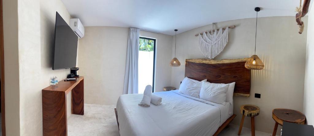 Hotel Boutique Alcalá Vallarta photo