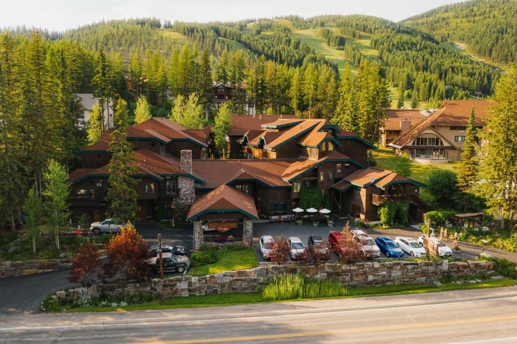 Kandahar Lodge at Whitefish Mountain Resort - Housity