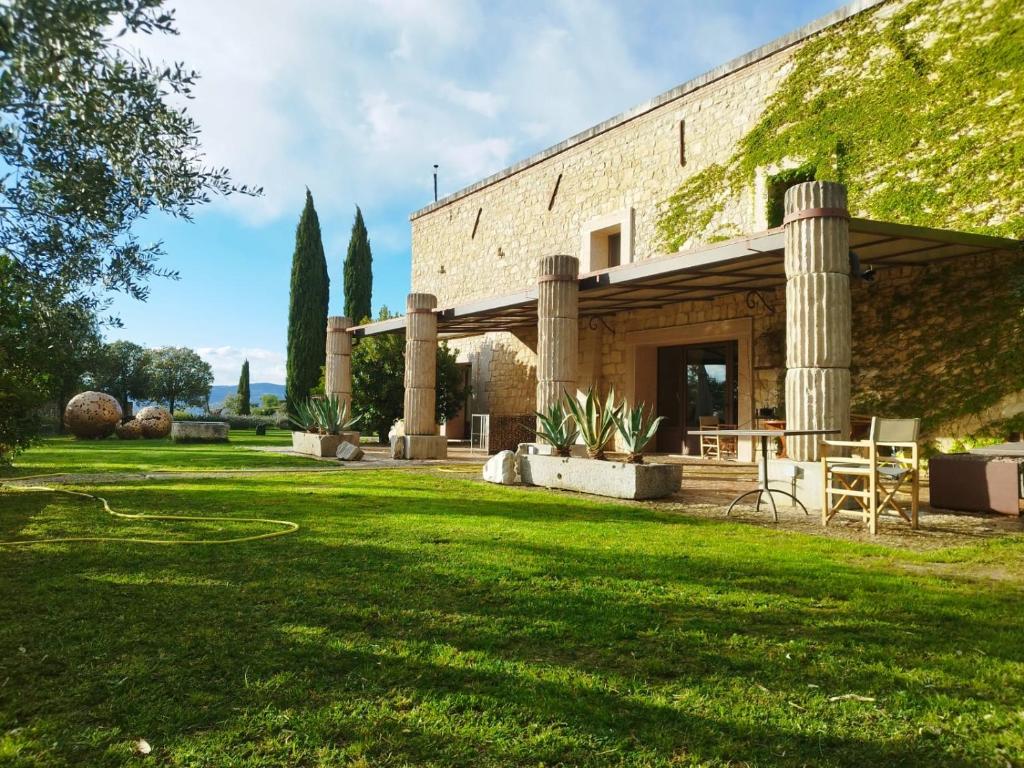Delser Verona Manor House