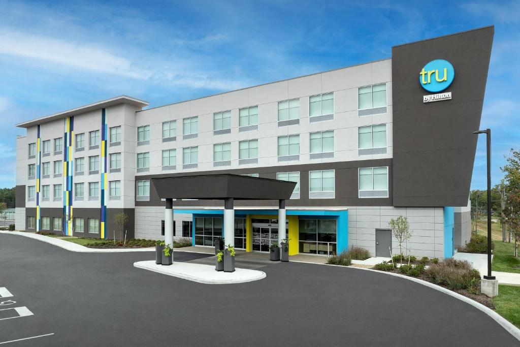 a rendering of a hospital building at Tru By Hilton Ruston in Ruston