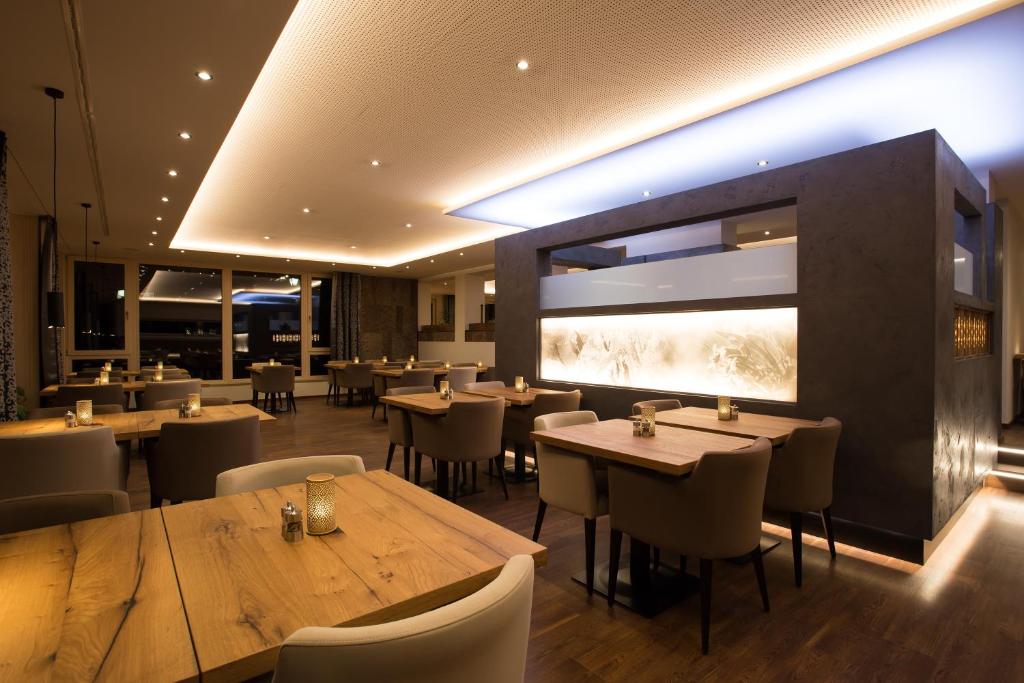 Restaurace v ubytování Hotel Bergruh