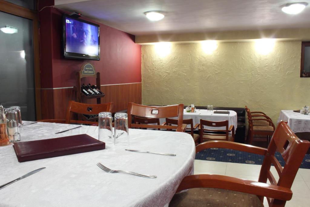 Posezení v ubytování Fenix Family Hotel