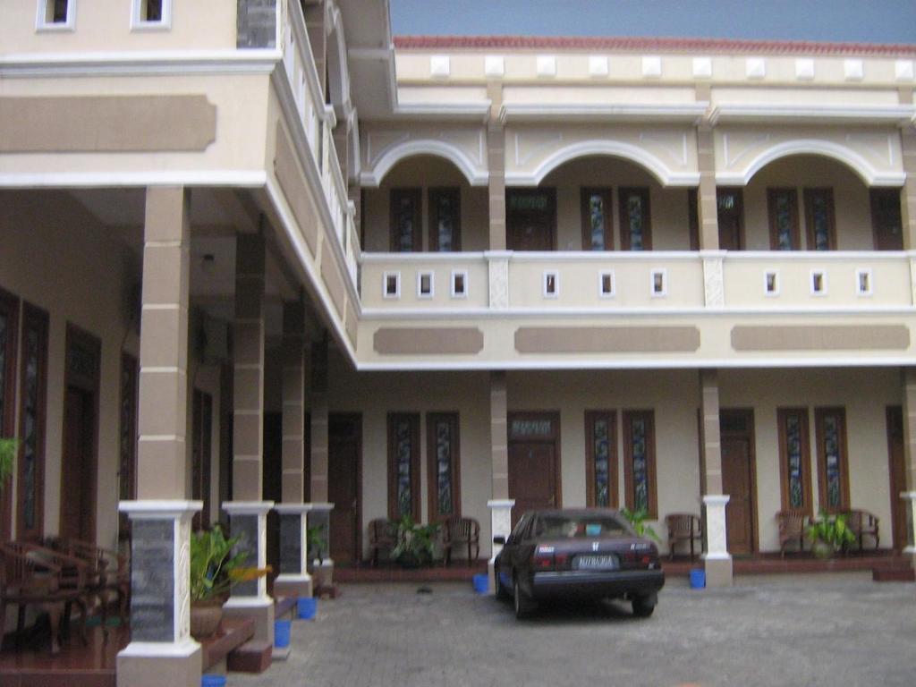 Budova, kde se hotel nachází