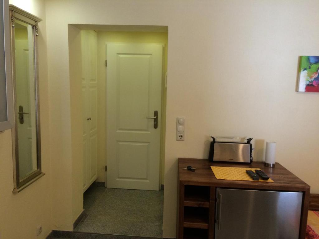 Business Gästehaus Sonne, Mond & Sterne - One-Bedroom Apartment - Lower Ground Floor