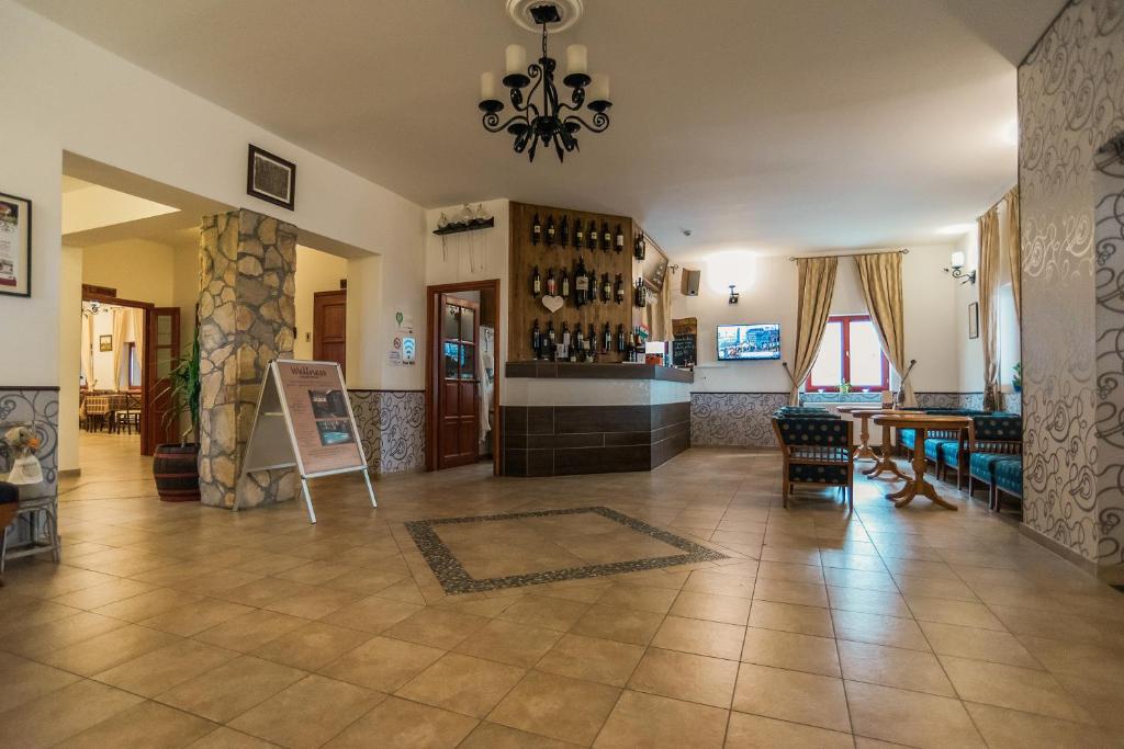 Posezení v ubytování Borhotel Sziluett Farkasmály