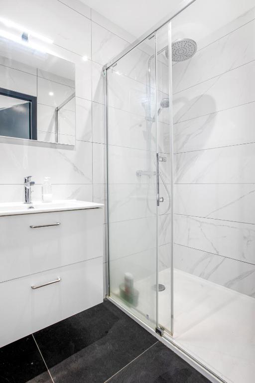 Newly renovated apartment - historical center – photo 3