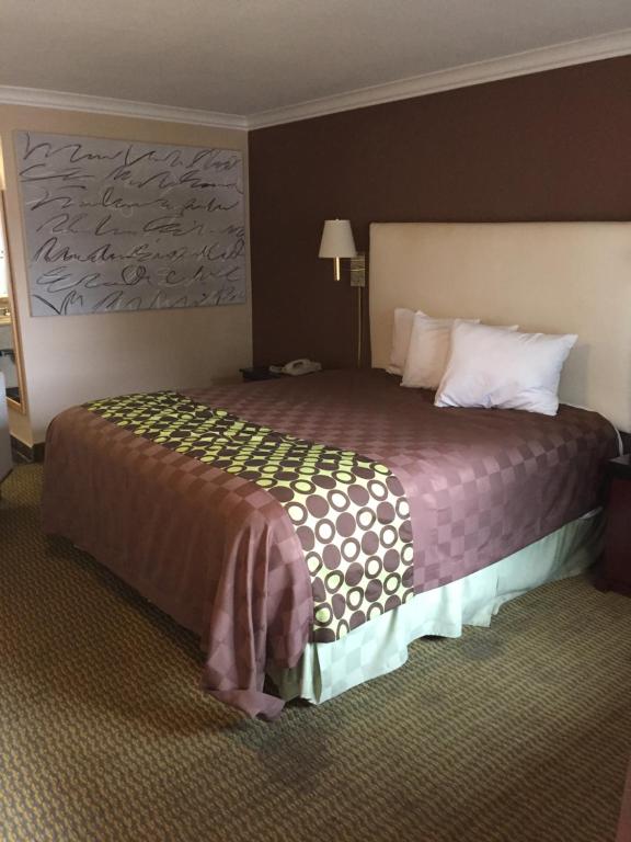 American Inn Stockton - Room King - Non-fumeur
