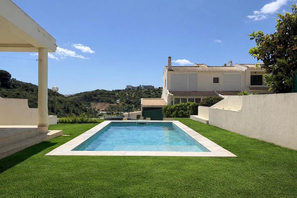 Albufeira Vianna Villa, Private Pool and Barbecue