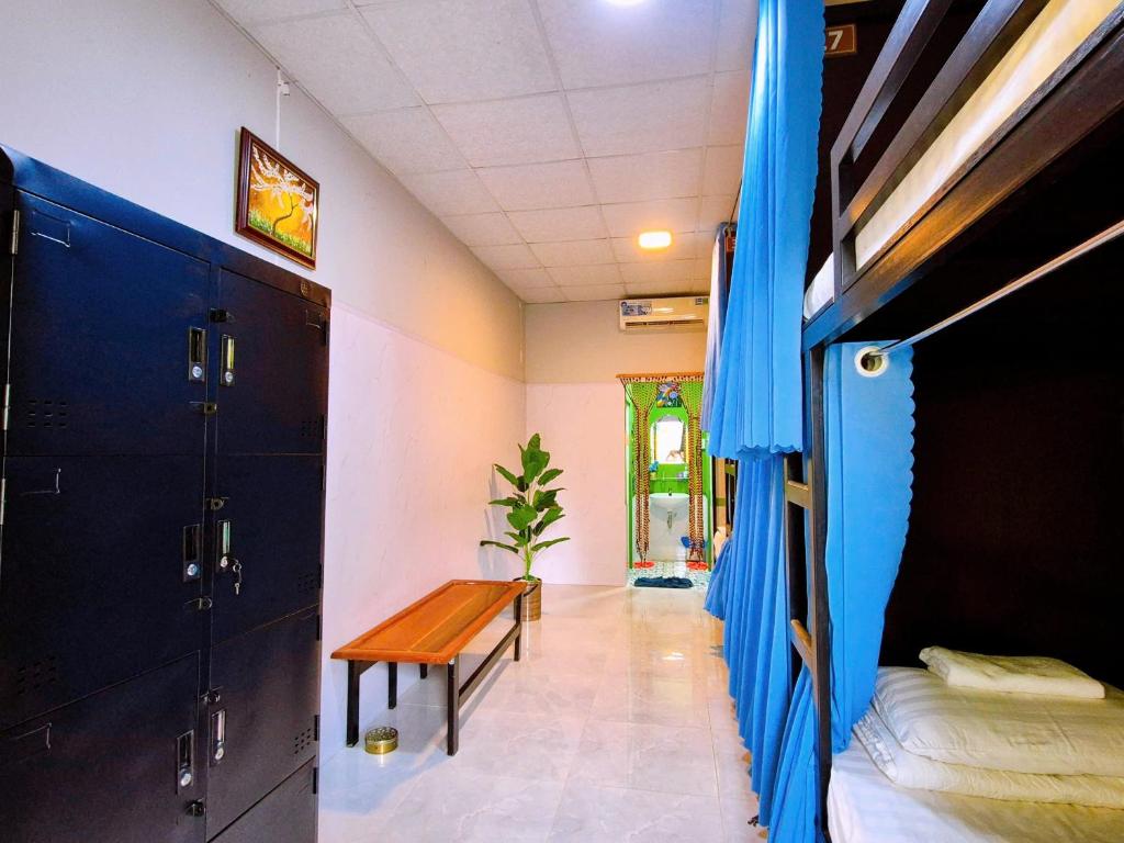 Ben Guesthouse Phu Quoc - Litera En Habitación Compartida Mixta