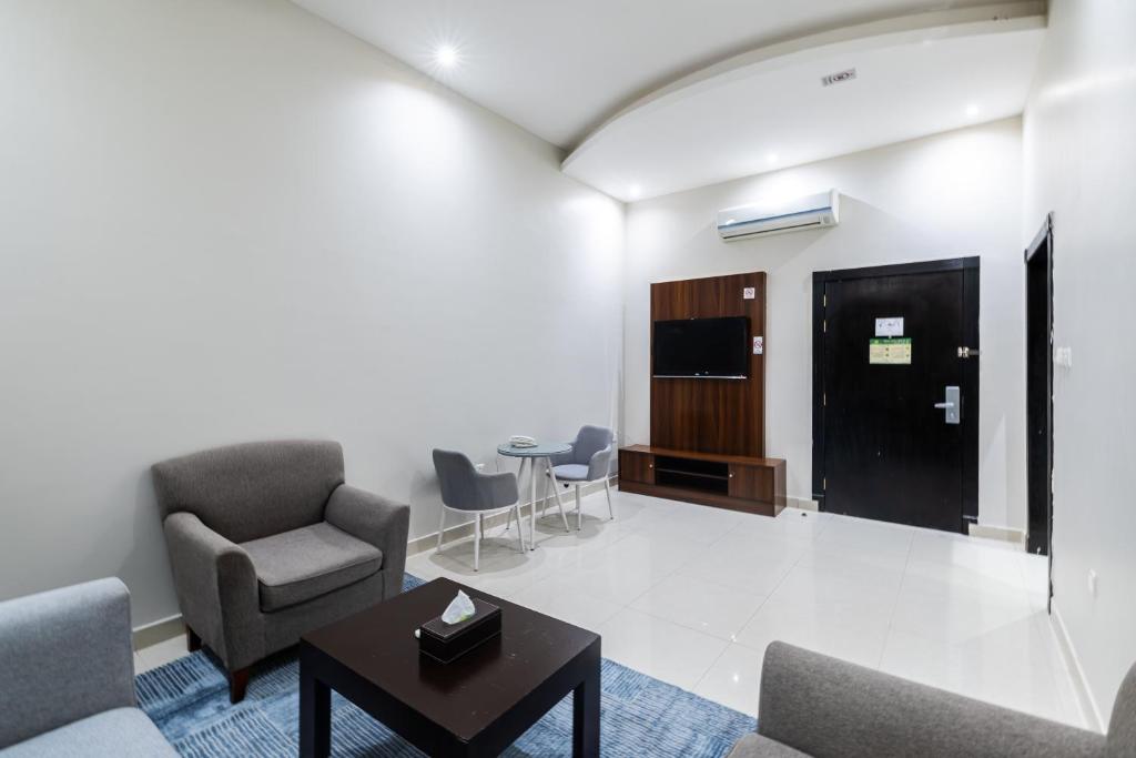 BARON PALACE - ALMASIF HOTEL APARTMENTS
