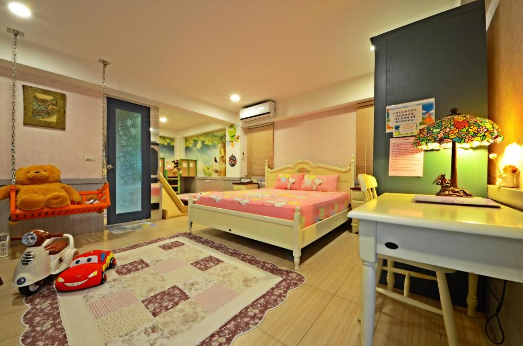 Gallery image of 宜人生活溜滑梯親子民宿 Easylife B&amp;B in Dongshan