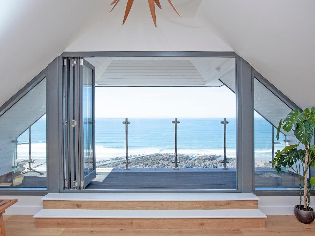 a house with a view of the ocean at The Penthouse in Woolacombe