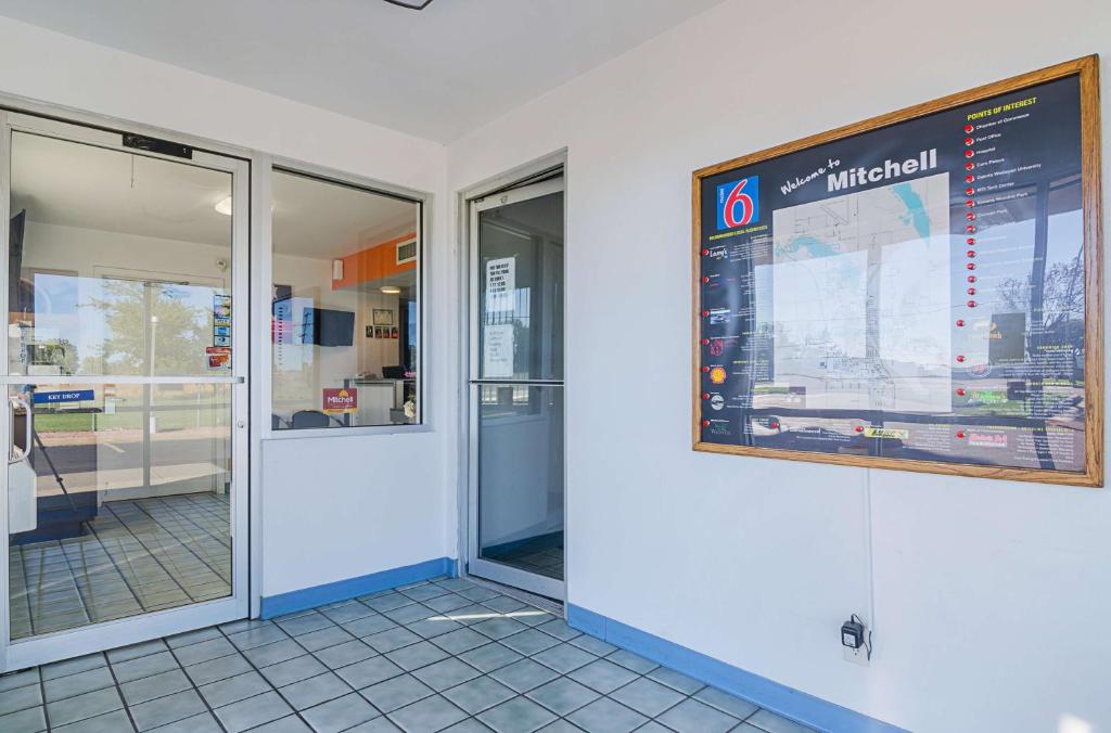 Fotografie z fotogalerie ubytování Motel 6-Mitchell, SD v destinaci Mitchell