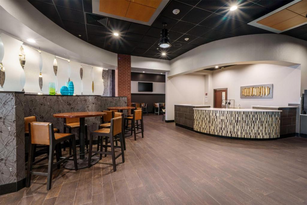 Drury Plaza Hotel New Orleans photo