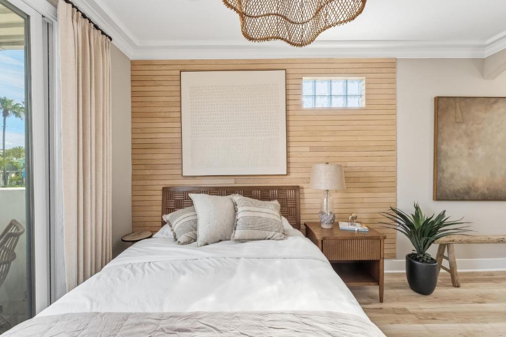 SW Beach Hotel - Deluxe Studio Mit Queensize-Bett