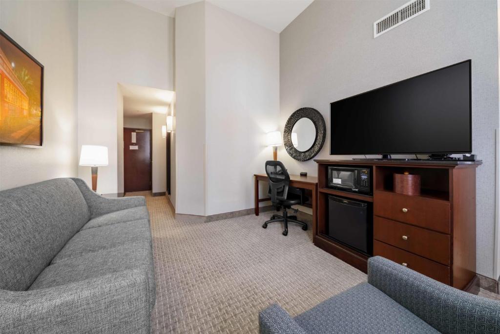 Drury Plaza Hotel New Orleans photo