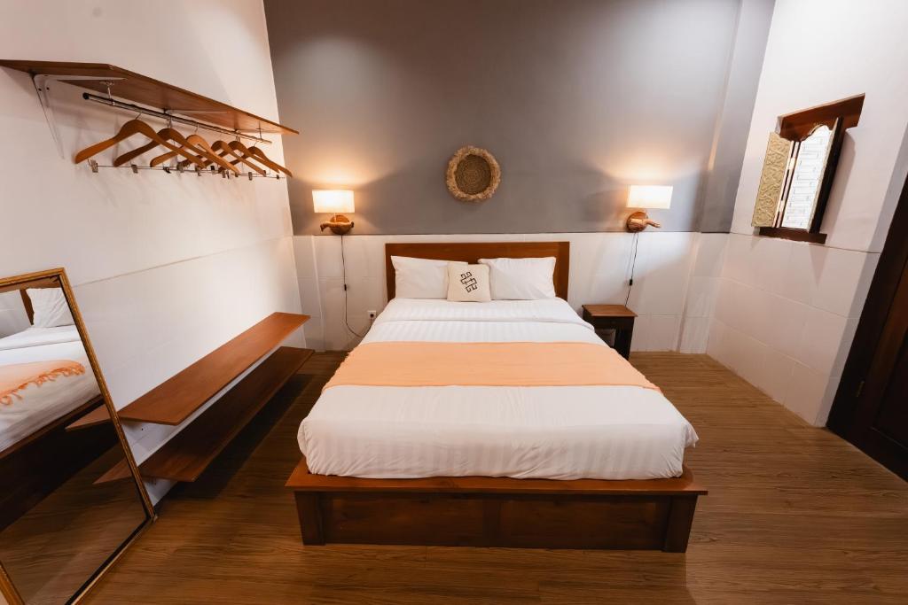 The Tristan Guesthouse by Tyana Images
