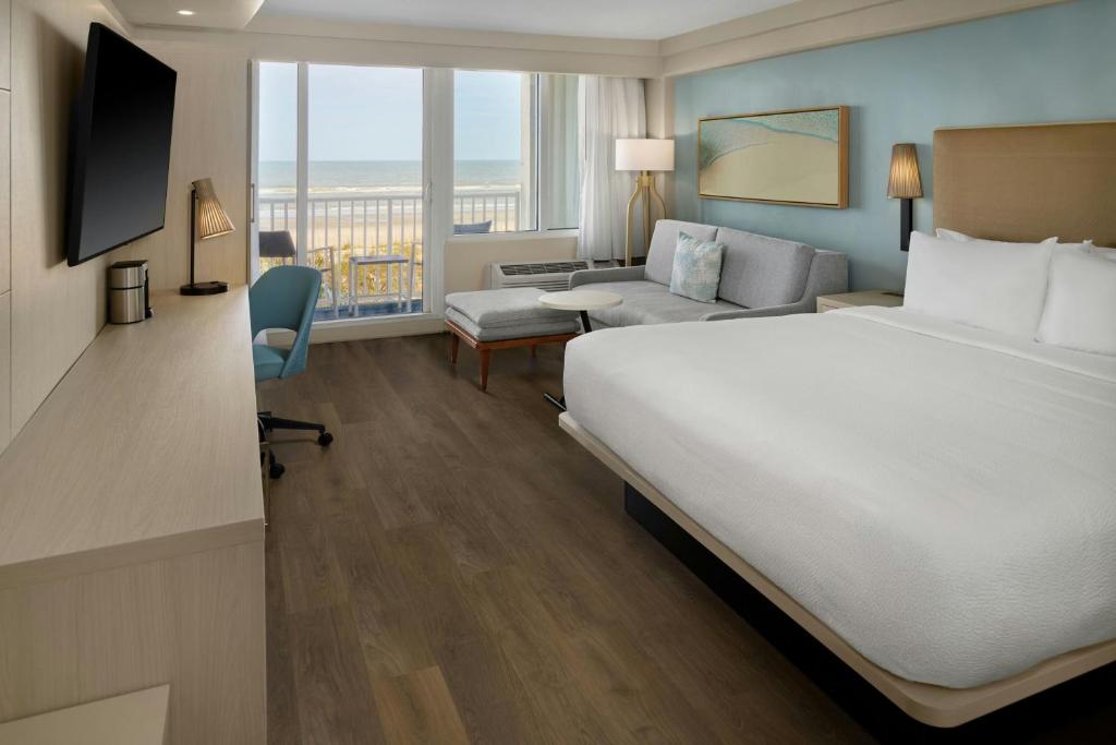 Courtyard by Marriott Jacksonville Beach Oceanfront photo