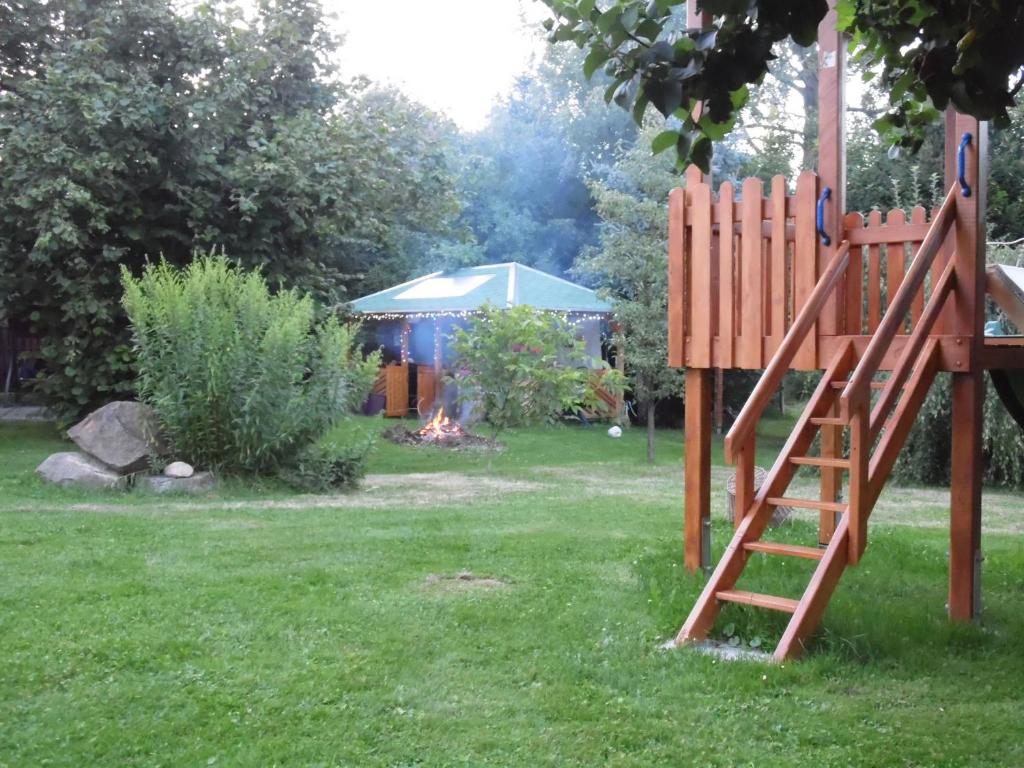 Herní místnost nebo prostor pro děti v ubytování Zum Hecht