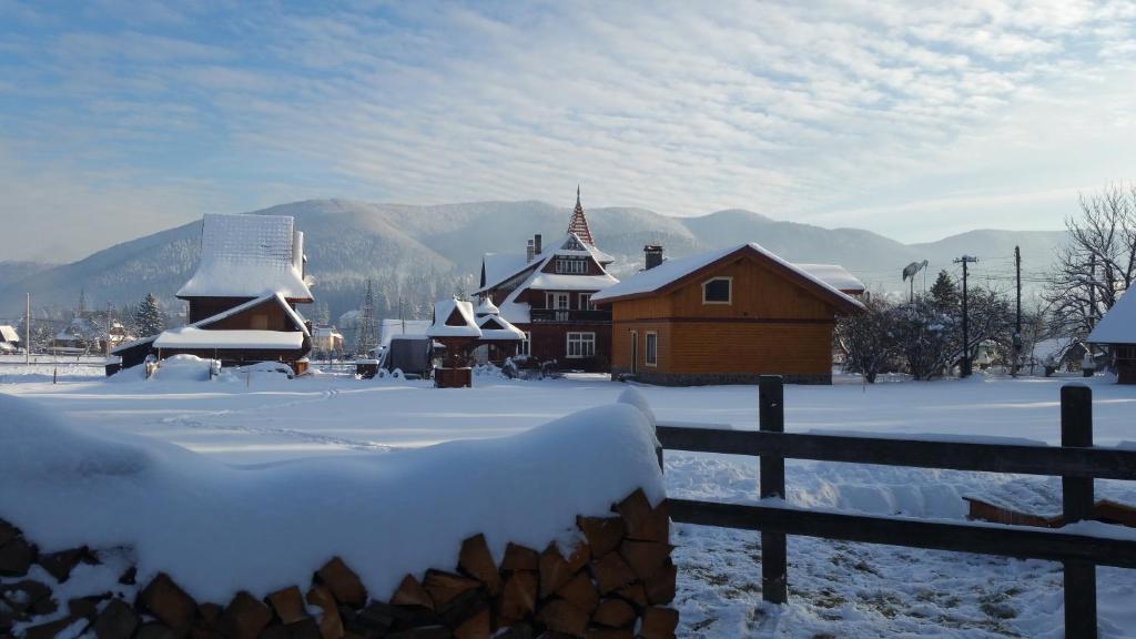 Girska Hatyna Vorohta - Chalet