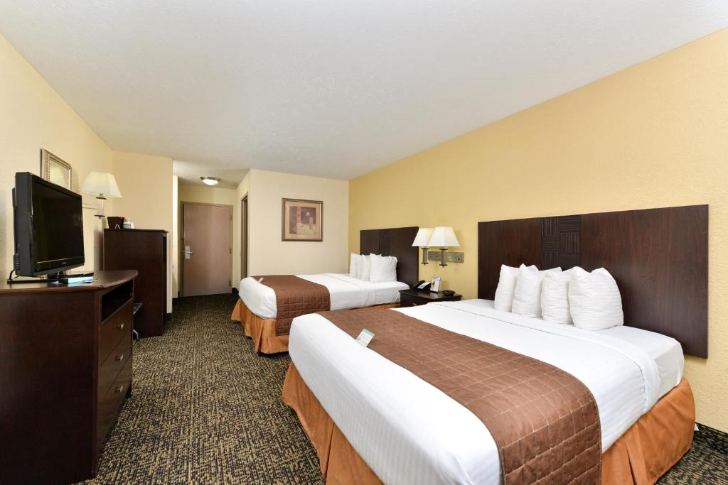 Best Western Elyria photo