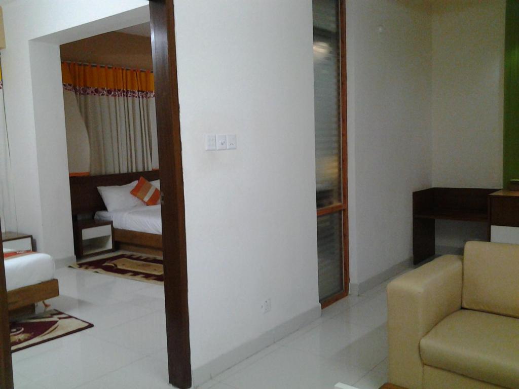 NAAS Serviced Apartments - Deluxe Triple Room