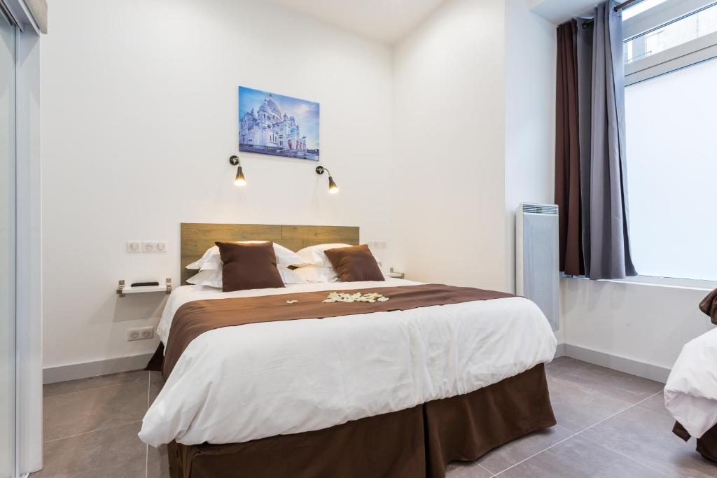 Le Logis de Montmartre - 1