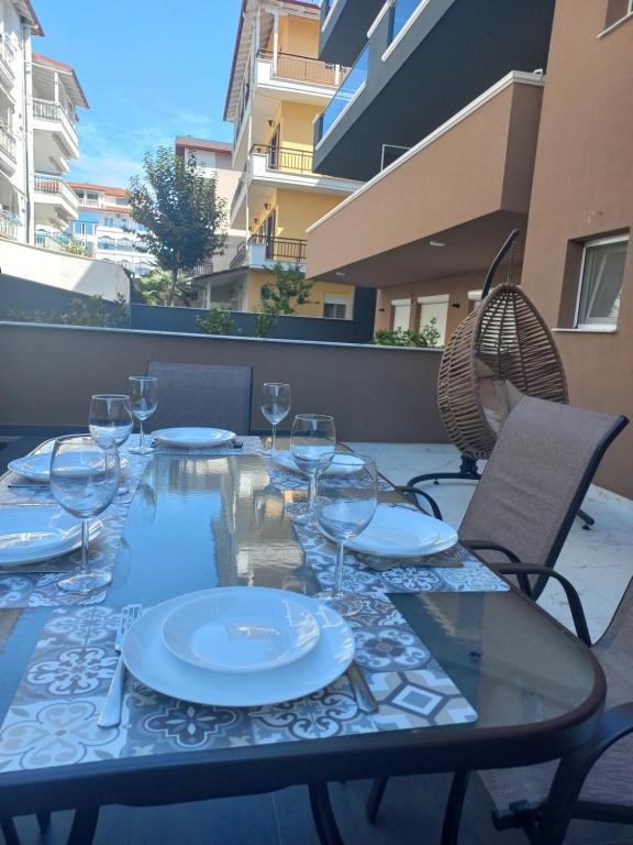 Aqua Paralia Apartments