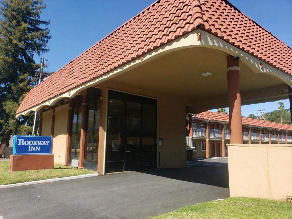 Gallery image of Rodeway Inn Martinez in Martinez