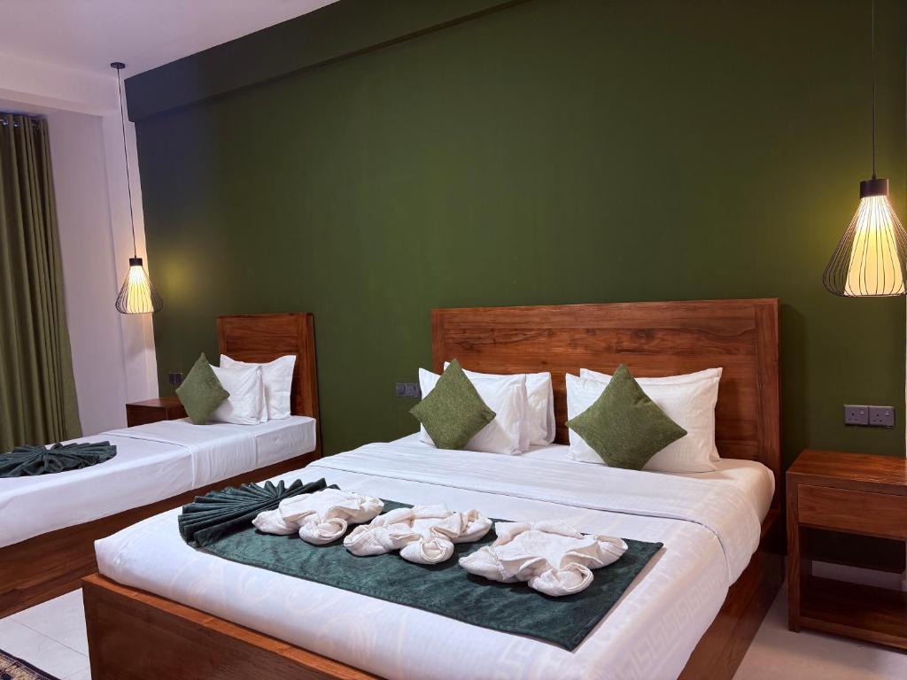 Srilak View Holiday Inn - 豪华三人间