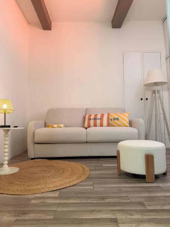 Studio Cosy au coeur de la rue Meynadier - 5 min de la plage et du port