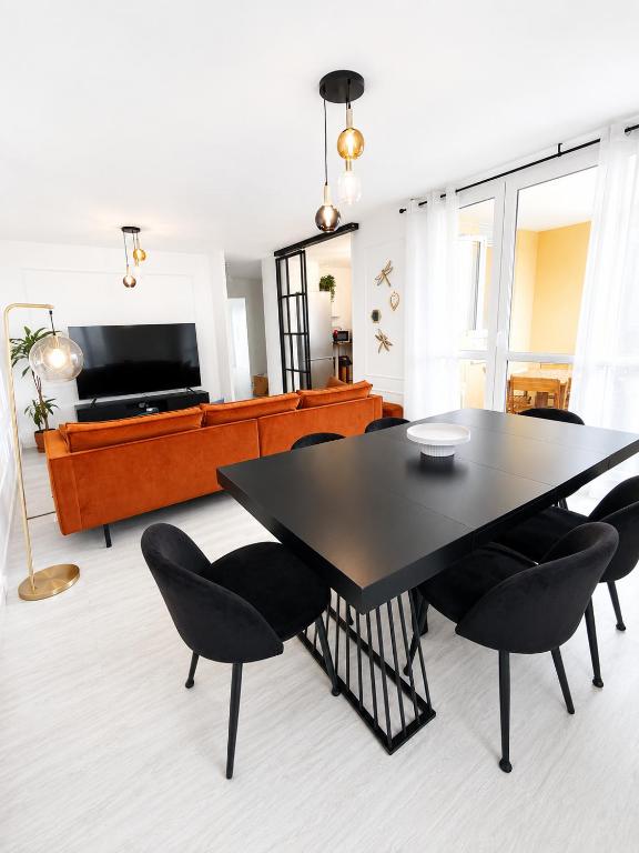Le Daudet - Elégant 100 m2 - 3 chambres & 2 balcons - 7 min du centre-ville Reims
