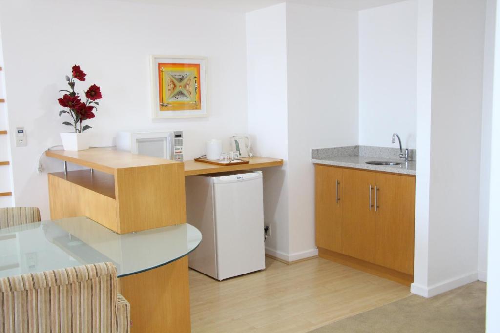  Mercure Macae