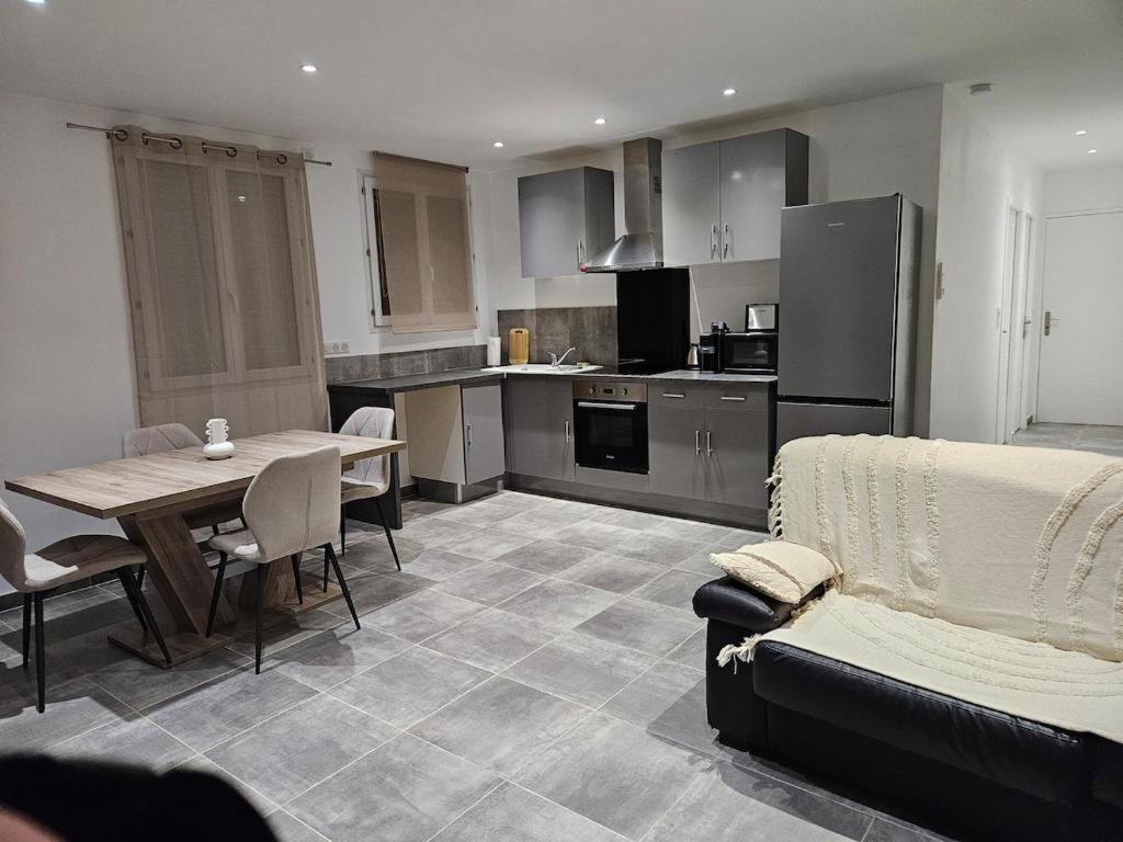 La pause cosy au cœur de Garons - Apartamento De Un Dormitorio
