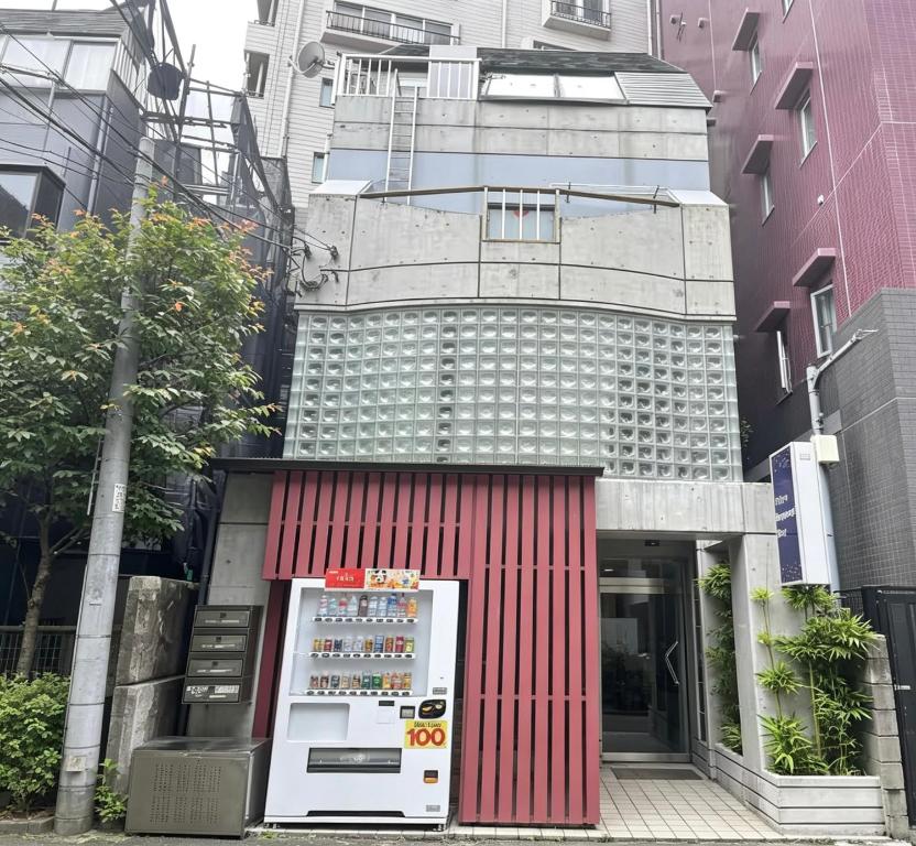 六本木一丁目駅徒歩7分東京タワー徒歩12分ロフトタイプのレアな間取り六本木銀座築地