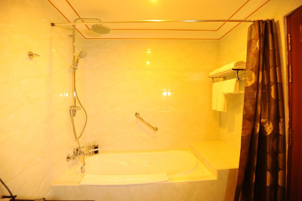 Koupelna v ubytování Union Square Hotel