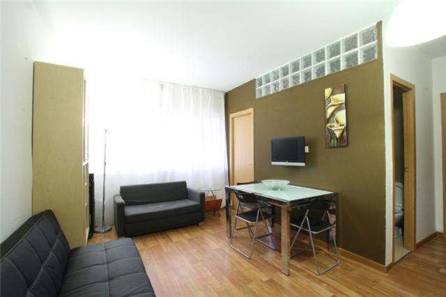 GOOD APARTMENT CLOT 4 bedrooms