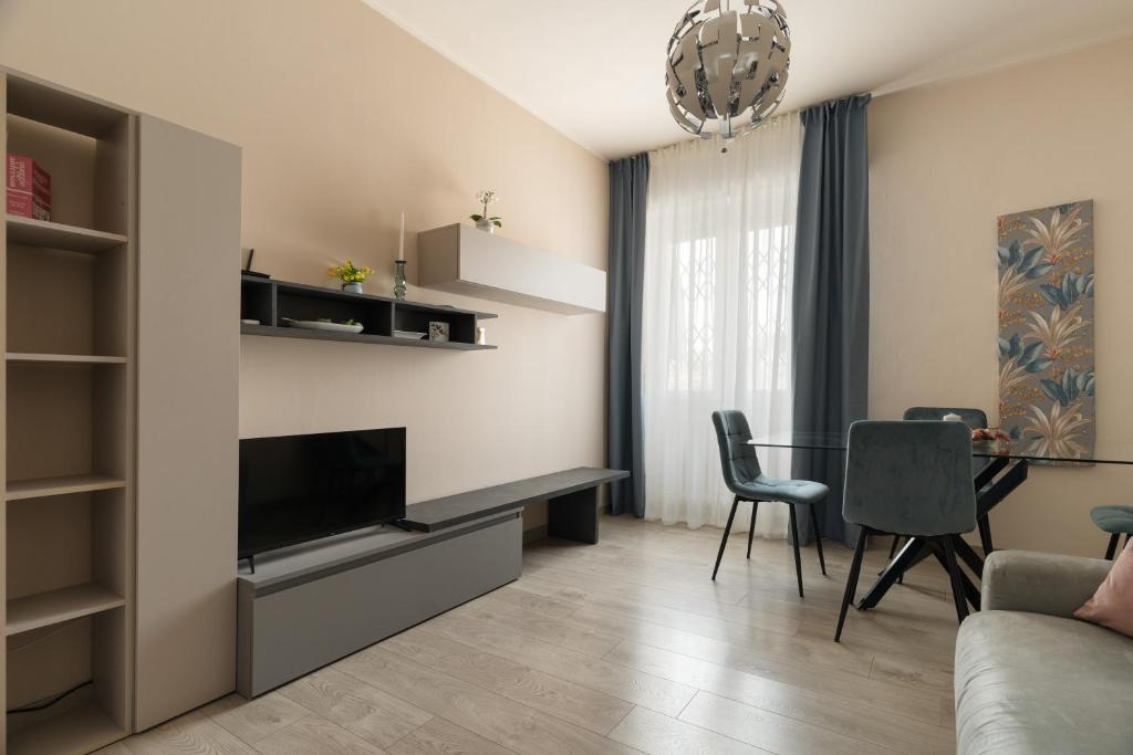 GuestHost - Balcony Flat X3 Linate Airport MM4
