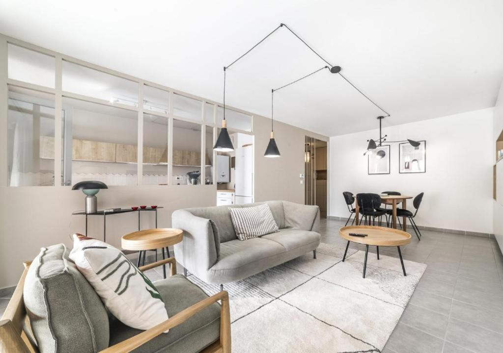 Élégant T3 au Panier centre Vieux Port avec Terrasse Privée et option Parking