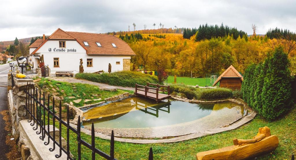 Zahrada ubytování Penzion U Černého Potoka