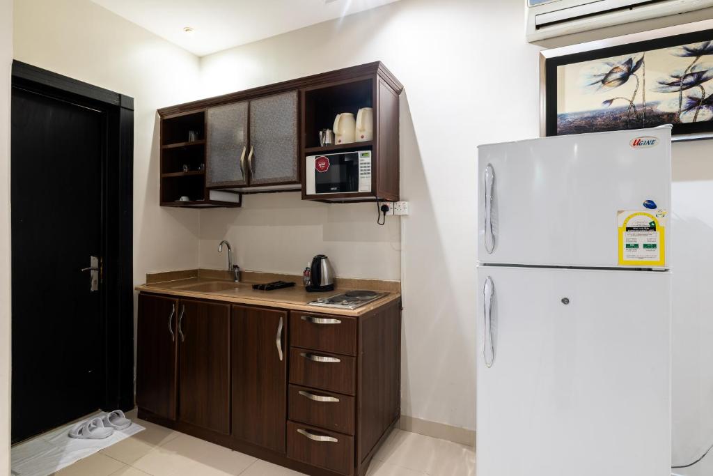 TALEEN ALMASIF HOTEL APARTMENTS