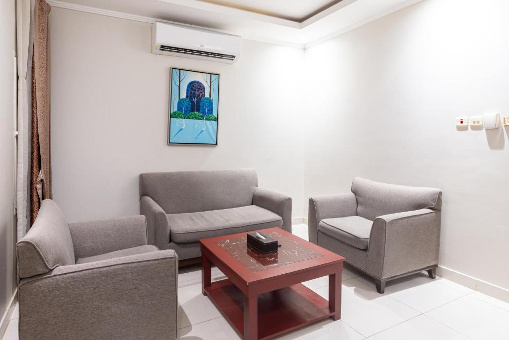 TALEEN AL NAKHEEL APARTMENT