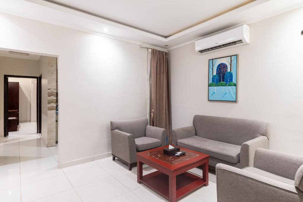 TALEEN AL NAKHEEL APARTMENT