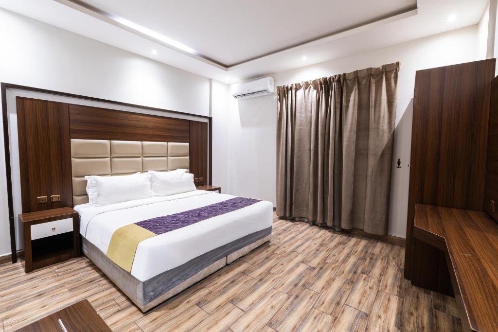 TALEEN AL NAKHEEL APARTMENT
